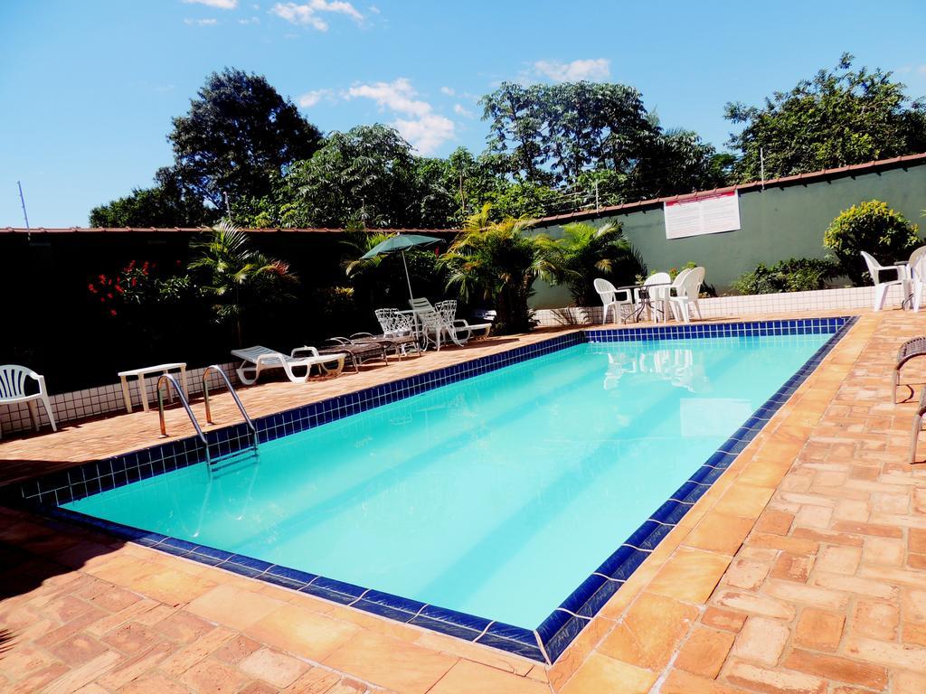 Residencial E Pousada Evelina Foz do Iguaçu Eksteriør billede