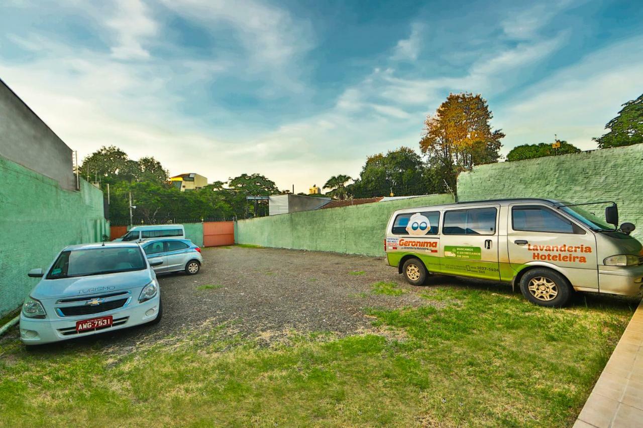 Residencial E Pousada Evelina Foz do Iguaçu Eksteriør billede